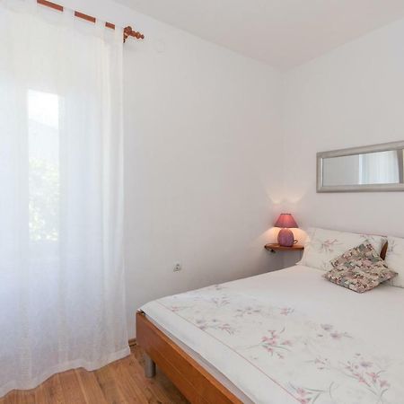 מאלינסקה Apartments Ivona מראה חיצוני תמונה