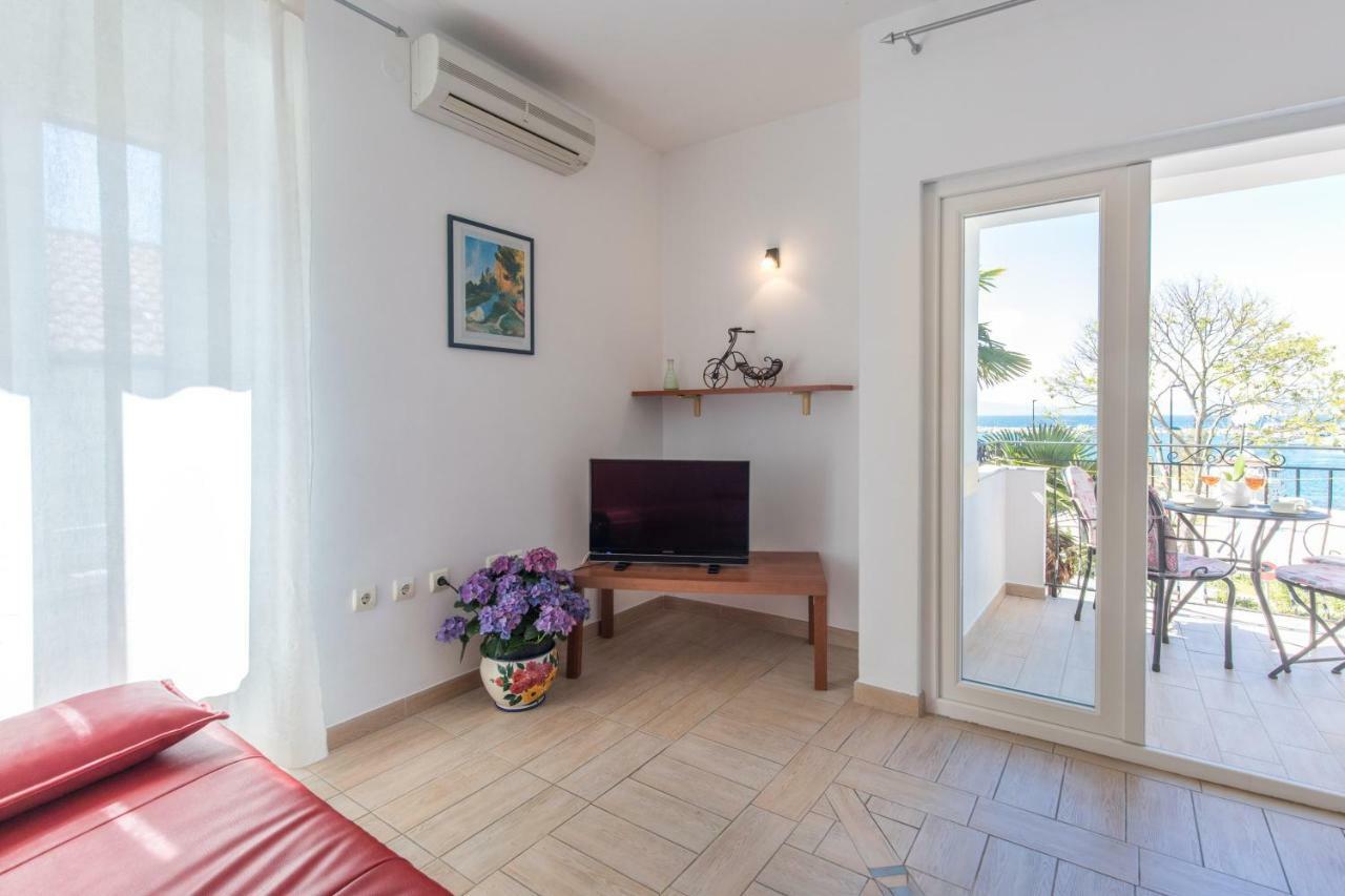 מאלינסקה Apartments Ivona מראה חיצוני תמונה
